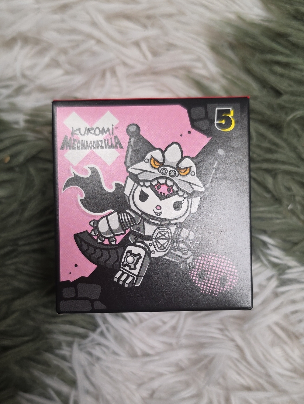 NIB Hello Kitty X Godzilla Kuromi Mechagodzilla